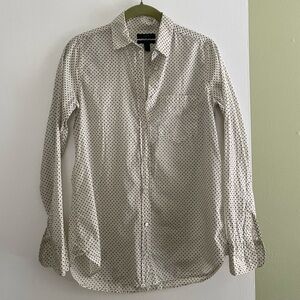 J Crew Button Up Boy Shirt Size 0 Ivory with Black Polka Dots